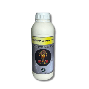 Botella blanca de Bud Power Pro con etiqueta morada y amarilla, un potenciador de volumen y peso para plantas con 27% de potasio, ideal para la fase final de floración.
